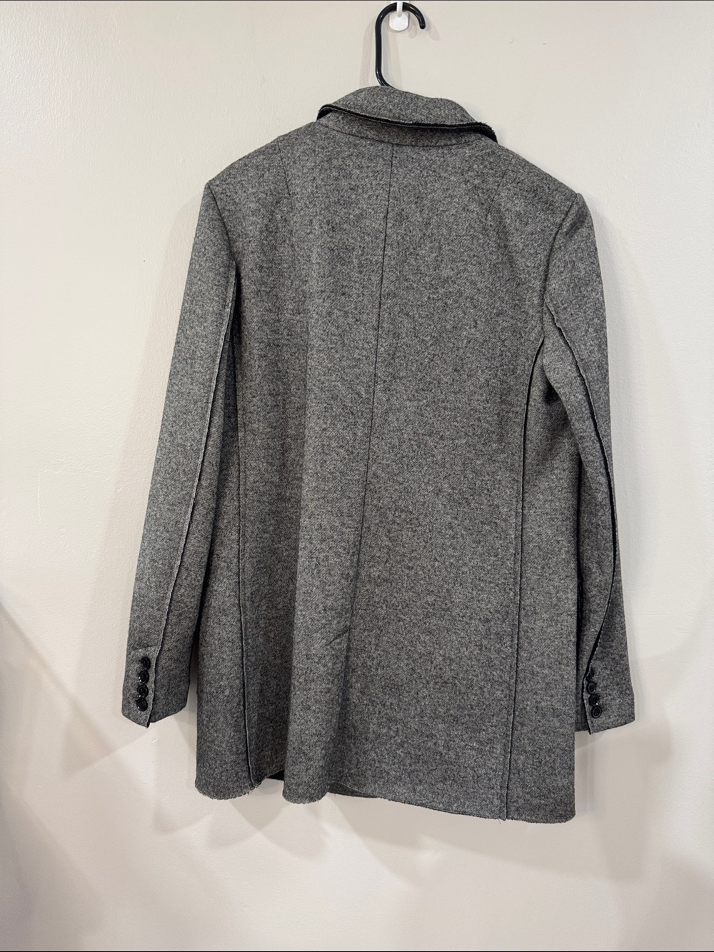 Banana Republic Women’s Gray Wool-Blend Single-Button polished Coat - Picture 4 of 6